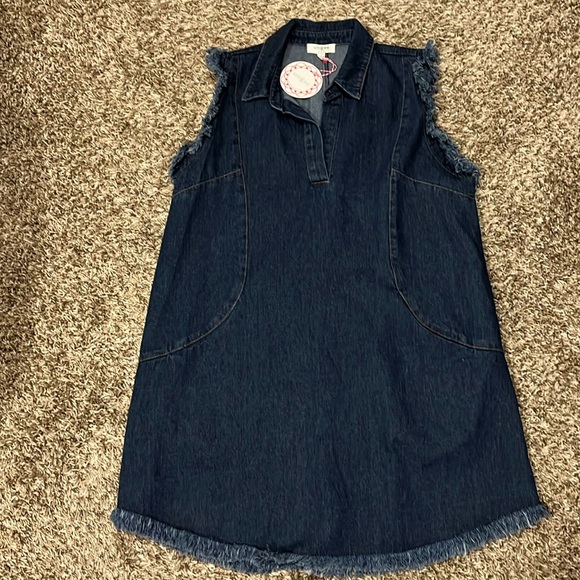 Oversized Umgee Blue Jean Dress - Picture 2 of 3